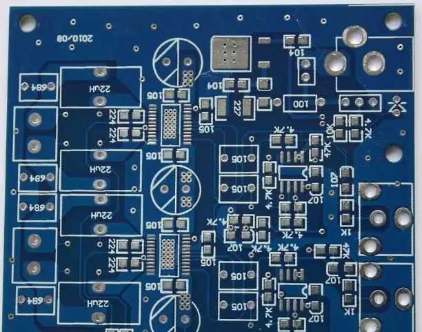 S-TouchTM 电容式触摸控制器 PCB 结构指南